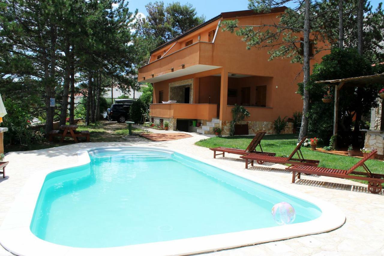 Apartments Lili I Baška Exterior foto